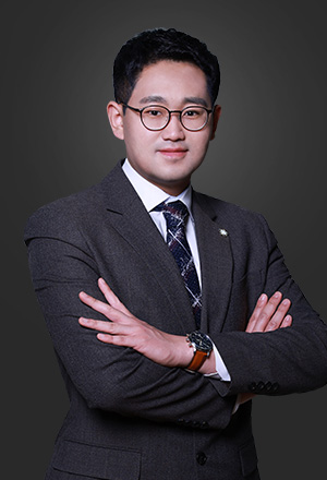 김정범